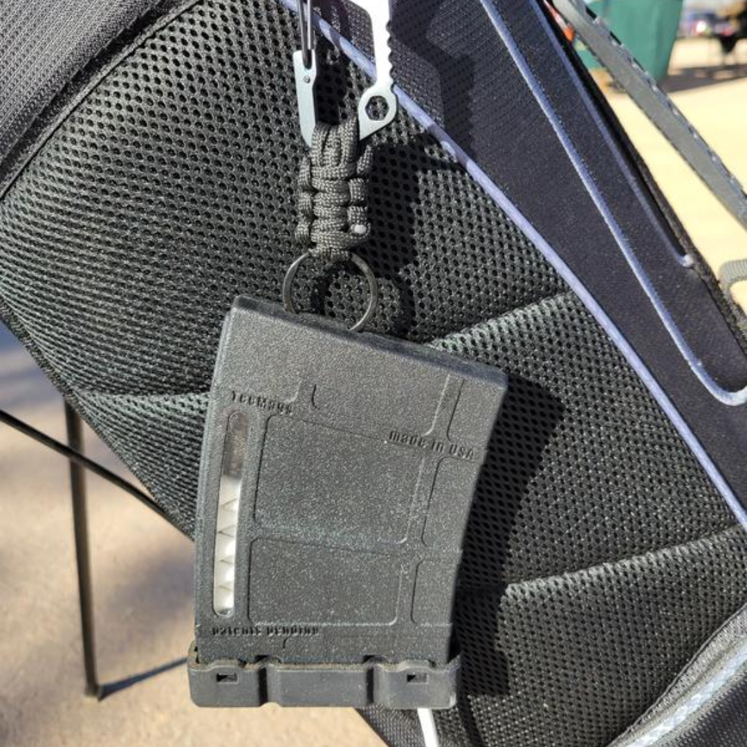 Golf Tee Holder by Gomolo™